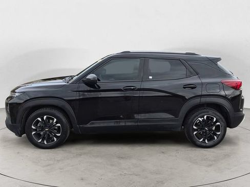 Used 2021 Chevrolet TrailBlazer LT w/ Convenience Package FWD image 8