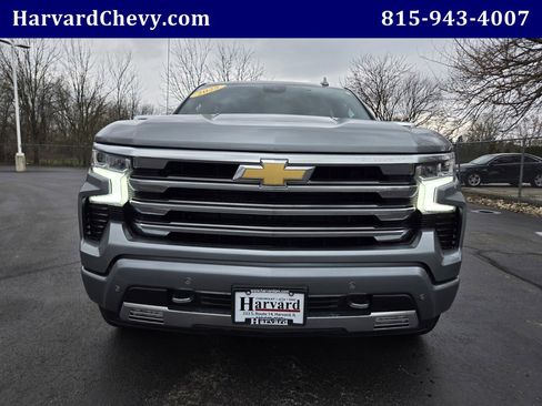 Used 2025 Chevrolet Silverado 1500 High Country image 41