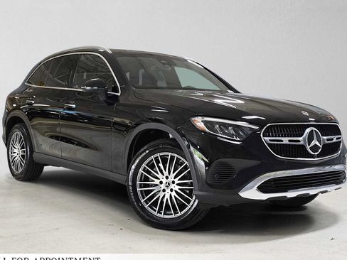 Certified 2026 Mercedes-Benz GLC 300 4MATIC image 1