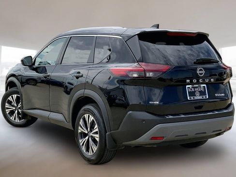 Used 2022 Nissan Rogue SV w/ SV Premium Package AWD/4WD image 13