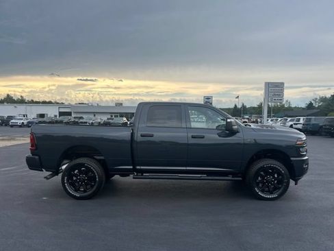 New 2027 RAM 2500 Tradesman AWD/4WD image 6