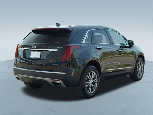 Used 2022 Cadillac XT5 Premium Luxury w/ LPO, Floor Liner Package AWD/4WD image 8