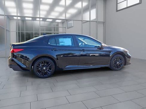 New 2026 Toyota Camry SE AWD/4WD image 7