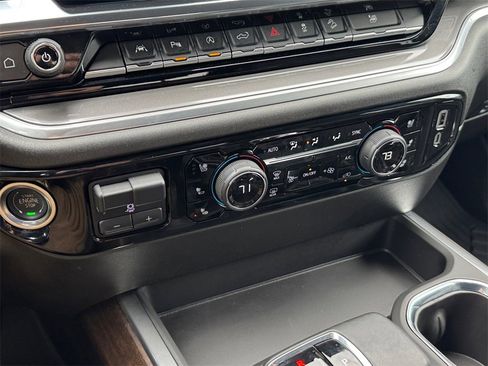 Certified 2025 Chevrolet Silverado 1500 High Country w/ Midnight Edition image 27