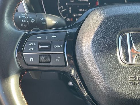 Certified 2023 Honda Pilot Sport image 17