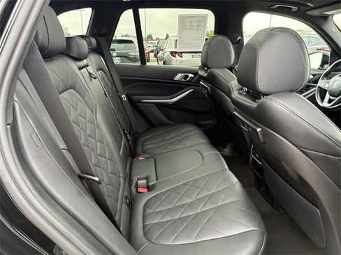 Used 2023 BMW X5 xDrive40i image 17