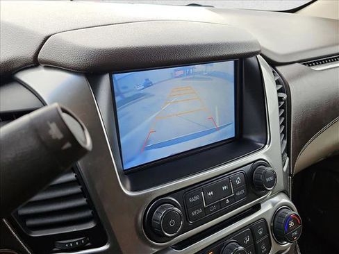 Used 2016 Chevrolet Suburban LTZ image 13