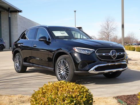 New 2026 Mercedes-Benz GLC 300 4MATIC image 9