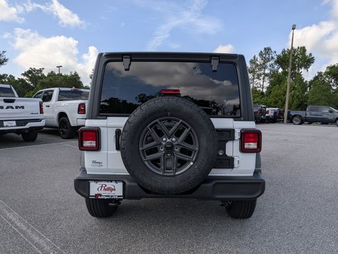 New 2026 Jeep Wrangler Unlimited Sport AWD/4WD image 4