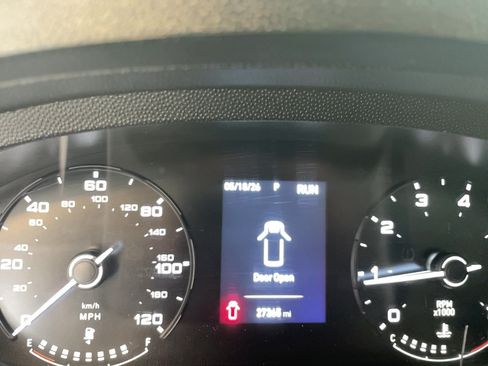 Used 2025 RAM ProMaster 3500 w/ Safety Group FWD image 13