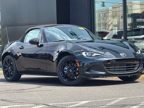 New 2026 MAZDA MX-5 Miata Club RWD image 11