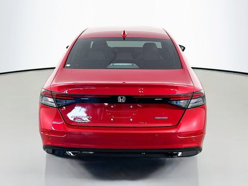 Used 2024 Honda Accord EX-L image 6