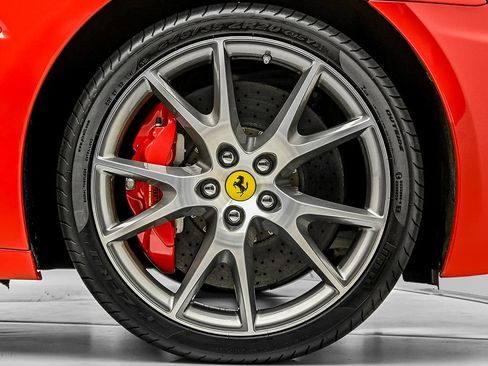 Certified 2010 Ferrari California RWD image 25
