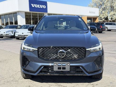 New 2026 Volvo XC60 T8 Plus w/ Protection Package Premier image 23