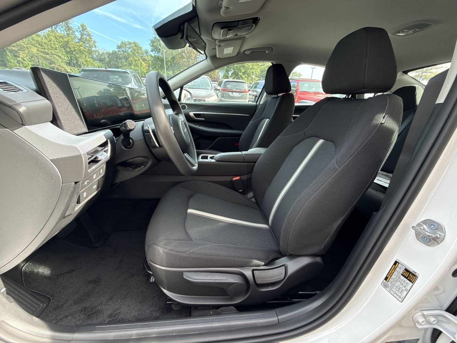 New 2026 Hyundai Sonata Blue FWD image 13