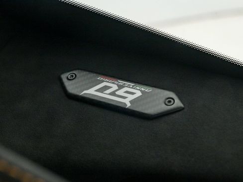 Used 2023 Lamborghini Huracan Tecnica image 56