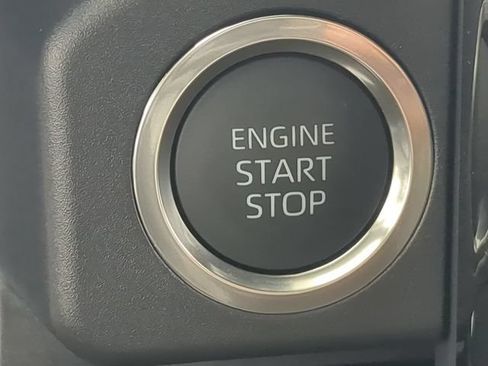 Certified 2026 Toyota 4Runner Limited AWD/4WD image 28