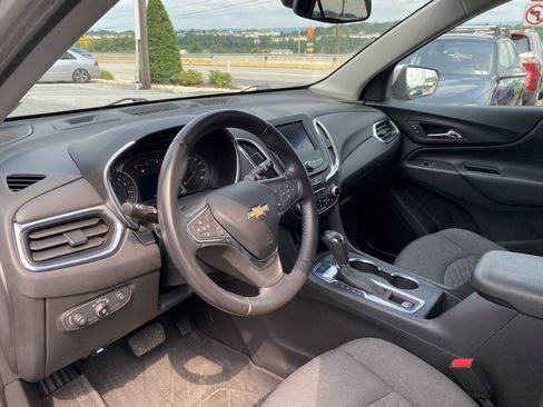 Used 2021 Chevrolet Equinox LT AWD/4WD image 11