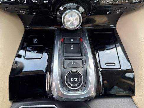 Used 2023 Acura MDX SH-AWD w/ Technology Package image 30