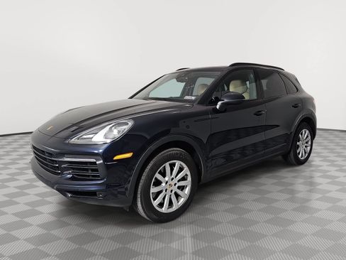 Used 2021 Porsche Cayenne AWD/4WD image 4