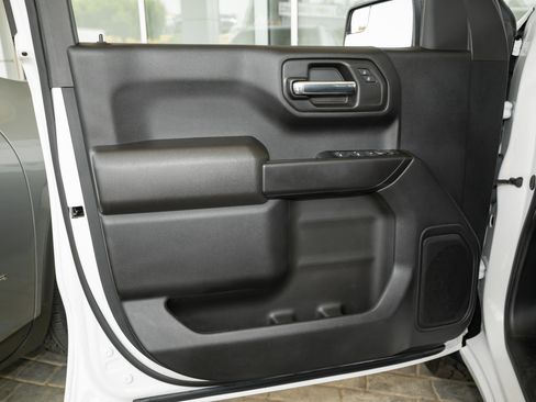 Used 2024 Chevrolet Silverado 1500 Custom w/ Turbomax Blackout Package image 23