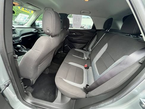 Used 2023 Chevrolet TrailBlazer LT AWD/4WD image 15