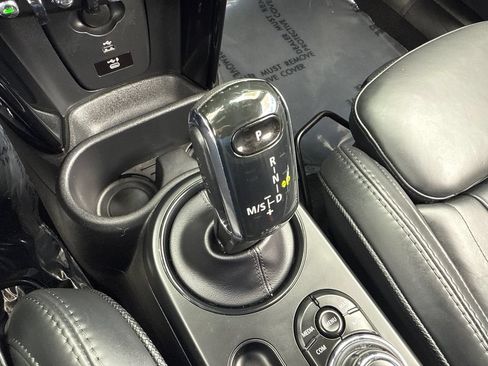 Used 2022 MINI Cooper S w/ Driver Assistance Package FWD image 24