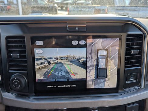 New 2026 Ford F450 Platinum w/ Platinum Plus Package image 32