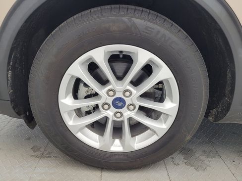 Used 2020 Ford Escape SE FWD image 31