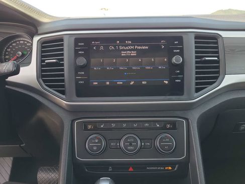 Used 2021 Volkswagen Atlas SE w/ Panoramic Sunroof Package AWD/4WD image 23