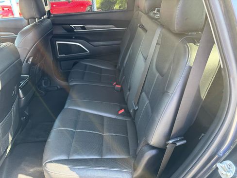 Used 2021 Kia Telluride EX image 14