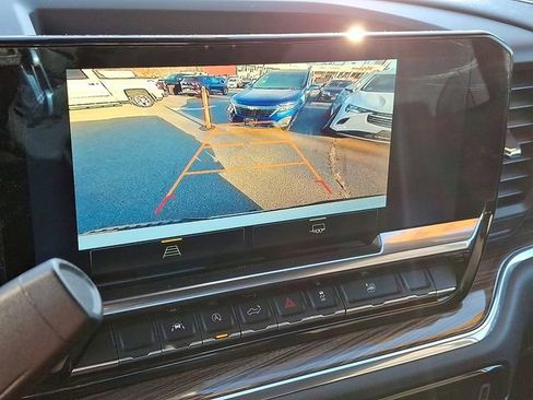 Used 2025 Chevrolet Silverado 1500 LT image 29