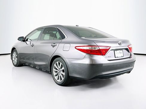 Used 2015 Toyota Camry XLE image 5