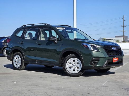 Certified 2023 Subaru Forester Base image 4