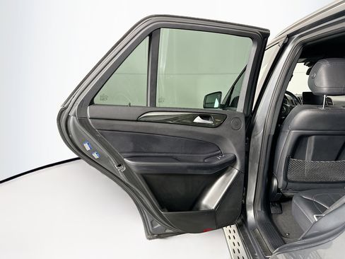 Used 2018 Mercedes-Benz GLE 350 4MATIC image 28