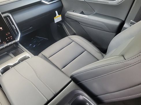 New 2026 GMC Acadia Elevation w/ Black Edition AWD/4WD image 13