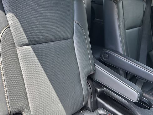 Used 2018 Toyota Highlander Limited FWD image 37