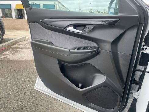 Used 2025 Chevrolet TrailBlazer LT image 18