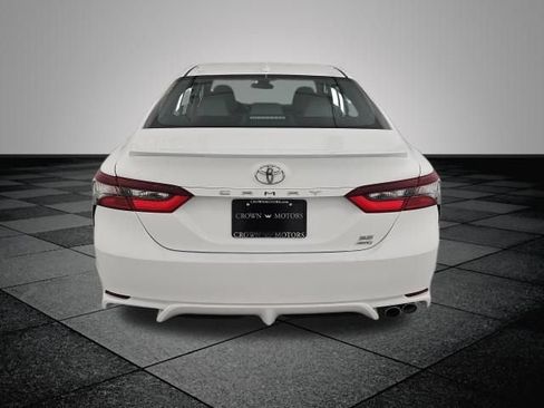 Used 2024 Toyota Camry SE w/ Cold Weather Package AWD/4WD image 5