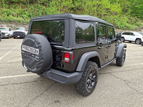 Used 2023 Jeep Wrangler Unlimited Sport AWD/4WD image 7