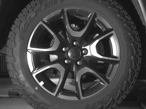 Used 2025 Jeep Compass Trailhawk AWD/4WD image 15
