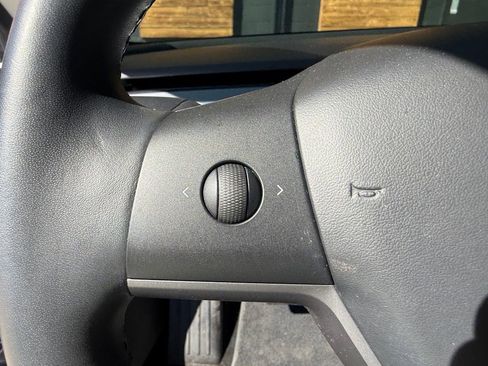 Used 2018 Tesla Model 3 Long Range image 27