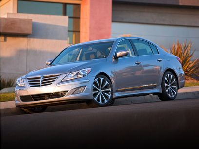 Used 2012 Hyundai Genesis 3.8 w/ Premium Pkg