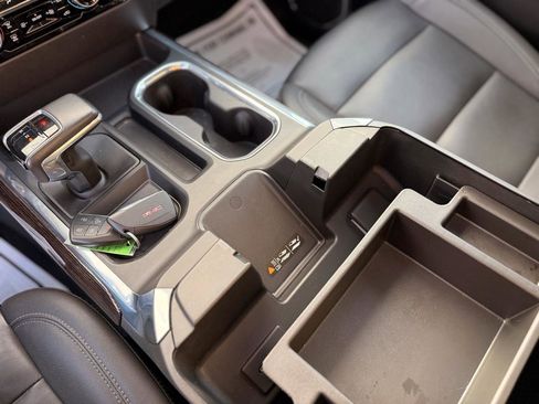 Used 2024 GMC Sierra 1500 Elevation w/ Elevation Premium Package image 21