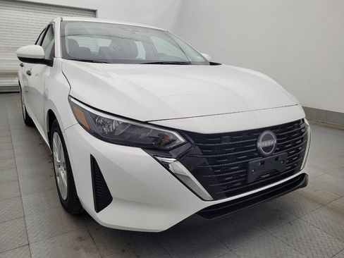 Used 2024 Nissan Sentra S FWD image 13