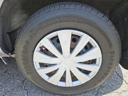 Used 2015 Nissan Rogue S w/ Convenience Package FWD image 26
