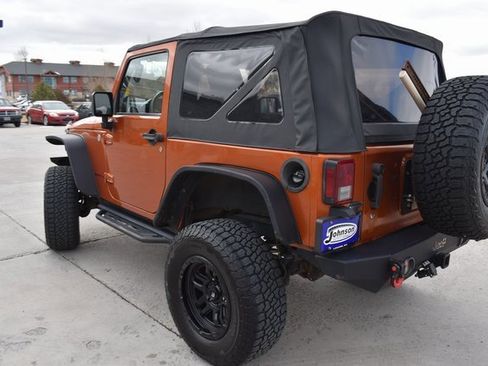 Used 2010 Jeep Wrangler Mountain image 10