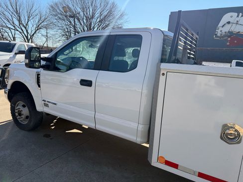 Used 2018 Ford F350 XL w/ Power Equipment Group image 25