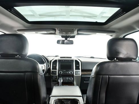 Used 2018 Ford F150 Lariat w/ Equipment Group 502A Luxury image 17