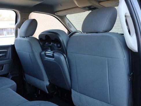 Used 2020 RAM 1500 Classic SLT AWD/4WD image 20